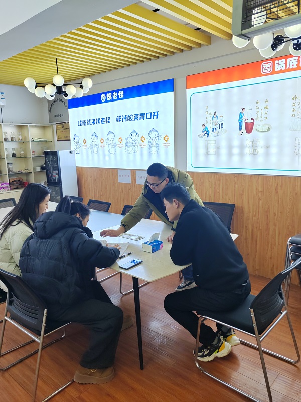 河南商丘客戶簽約.jpg